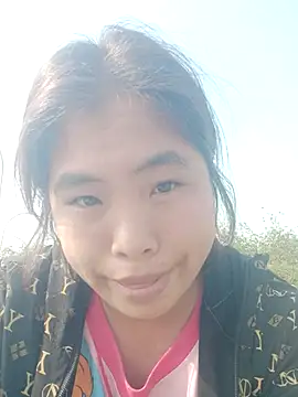 Luyen004 online show from 01/09/26, 03:09