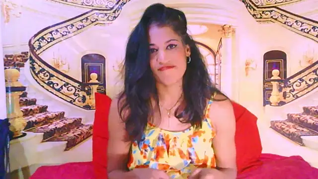 IndianSexcSmyle online show from 04/08/26, 04:29