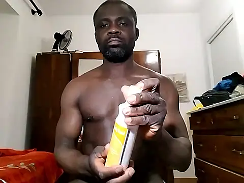 Snapshot of Kwasi-a chatting on 02/18/26, 05:31 Kwasi-a online show from 02/18/26, 05:31