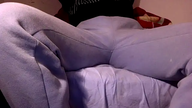 Snapshot of Kwasi-a chatting on 03/03/26, 07:53 Kwasi-a online show from 03/03/26, 07:53