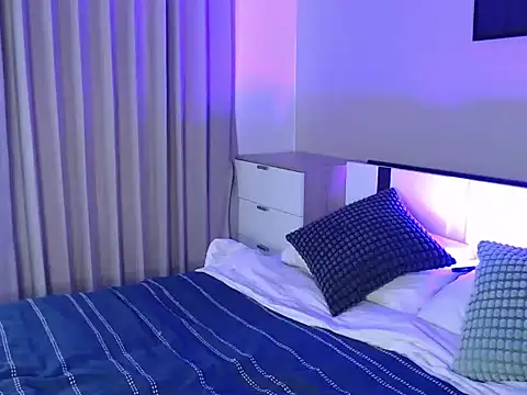 lilypeachxx online show from 04/05/26, 04:20