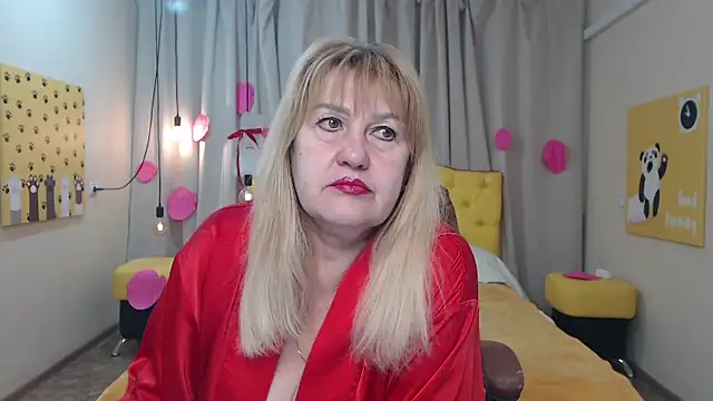 EmmaEllison online show from 04/14/26, 06:41