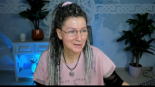 UmaSpace online show from 11/03/25, 06:14