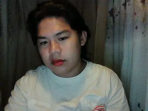 Huntrix2025 online show from 11/14/25, 06:50