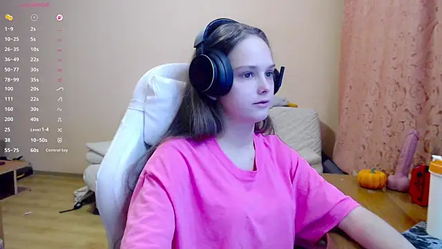 SharybbFace online show from 11/02/25, 03:14