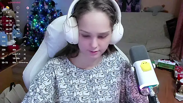 SharybbFace online show from 12/22/25, 03:20