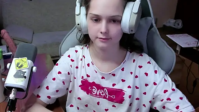 SharybbFace online show from 02/06/26, 02:09