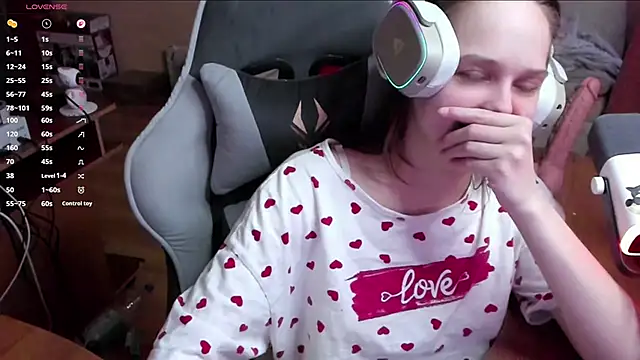 SharybbFace online show from 04/06/26, 03:13