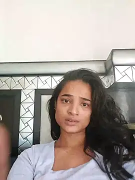 Snapshot of veronica_97 chatting on 11/06/25, 07:20 veronica 97 online show from 11/06/25, 07:20