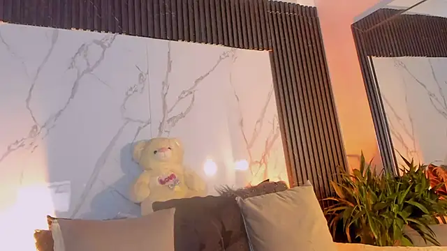 joselin rouse online show from 09/29/25, 12:10