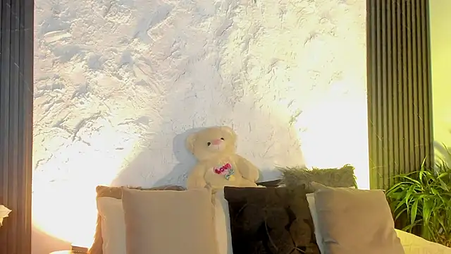 joselin rouse online show from 12/17/25, 12:00