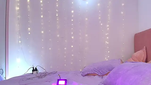 NyxTits online show from 11/13/25, 12:15