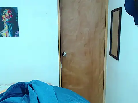 your boy hot online show from 11/05/25, 12:54