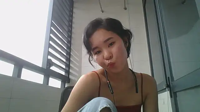 JennyCarpenter online show from 10/04/25, 12:08