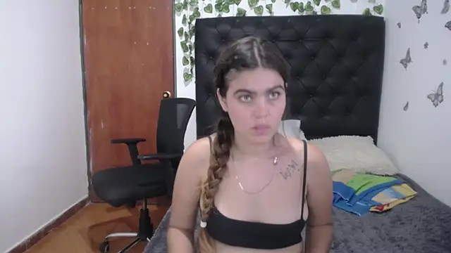 isabel 09 online show from 10/29/25, 03:47