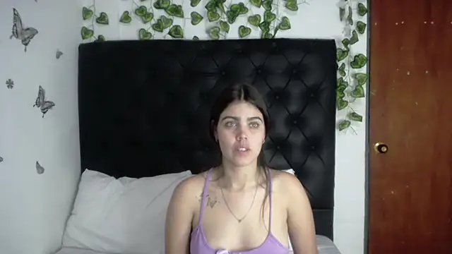 isabel 09 online show from 04/18/26, 07:18