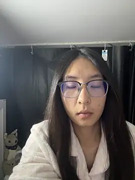 Snapshot of xiaobaimao6 chatting on 10/12/25, 04:39 xiaobaimao6 online show from 10/12/25, 04:39