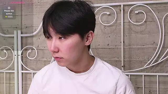 HeejinWang online show from 12/14/25, 04:40