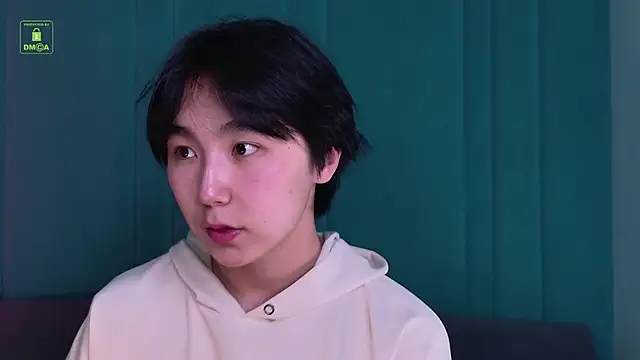 Snapshot of HeejinWang chatting on 06/23/26, 04:21 HeejinWang online show from 06/23/26, 04:21