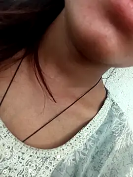 Aaisha-16 online show from 04/04/26, 04:11