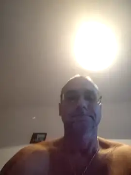 chcem1975 online show from 12/03/25, 08:56