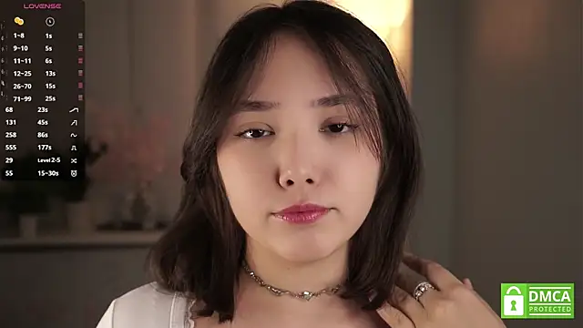 RenaeConnerley online show from 11/18/25, 04:50