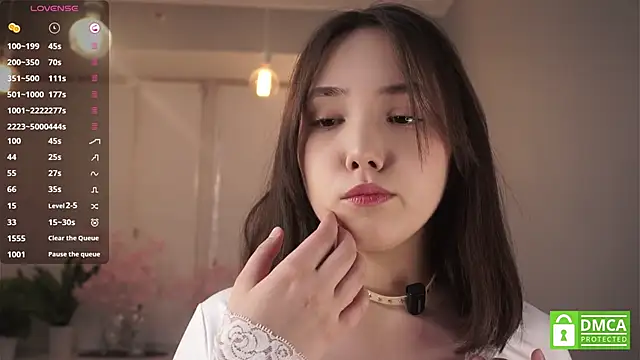 RenaeConnerley online show from 12/03/25, 04:20