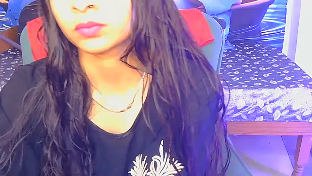Snapshot of alaviya-19 chatting on 07/07/26, 10:52 alaviya-19 online show from 07/07/26, 10:52