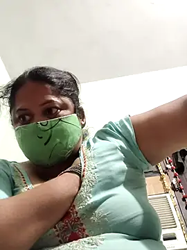 Mmm143 online show from 10/29/25, 07:48