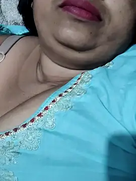 Mmm143 online show from 02/04/26, 04:29