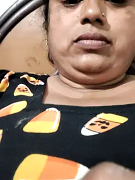 Mmm143 online show from 04/12/26, 05:56