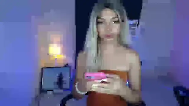 Snapshot of _Hot_rockyxxx chatting on 09/17/25, 08:49 Hot rockyxxx online show from 09/17/25, 08:49