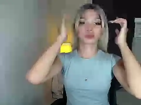 Snapshot of _Hot_rockyxxx chatting on 09/30/25, 07:35 Hot rockyxxx online show from 09/30/25, 07:35