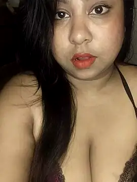 Snapshot of Chubby_bhabhi_ chatting on 05/10/26, 03:06 Chubby bhabhi online show from 05/10/26, 03:06
