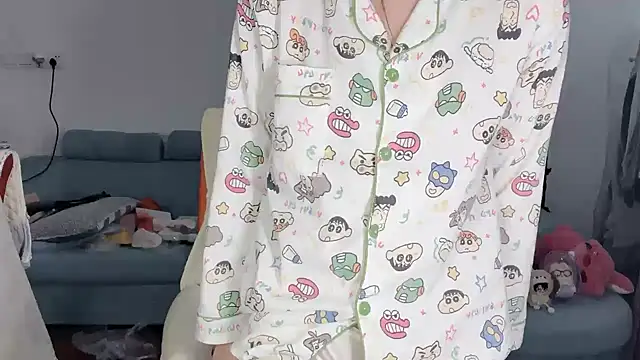 Akong11 online show from 03/31/26, 06:25