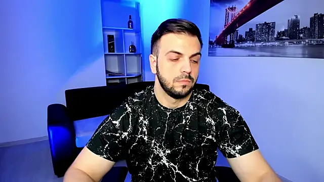 Jace Thorne online show from 12/05/25, 08:45