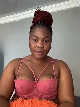 Snapshot of Hornysweetheart chatting on 03/08/26, 02:10 Hornysweetheart online show from 03/08/26, 02:10