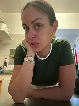 ainaht online show from 04/20/26, 07:55