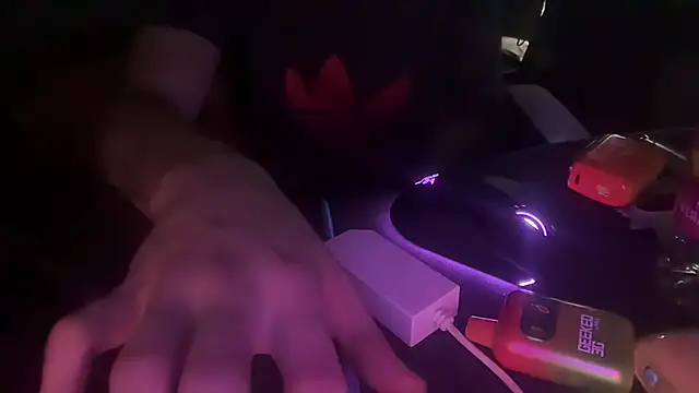 royalty13m online show from 09/27/25, 11:10