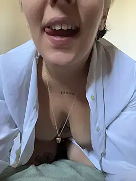 Snapshot of anonyme_hot47 chatting on 11/22/25, 09:52 anonyme hot47 online show from 11/22/25, 09:52