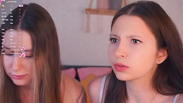 GabrielleLynchard online show from 11/30/25, 08:24