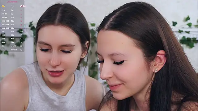 GabrielleLynchard online show from 02/15/26, 09:11