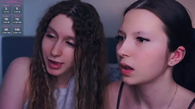 GabrielleLynchard online show from 04/07/26, 11:04