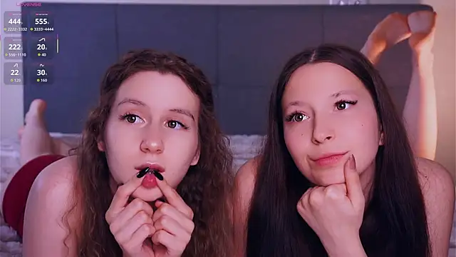 GabrielleLynchard online show from 04/15/26, 07:48