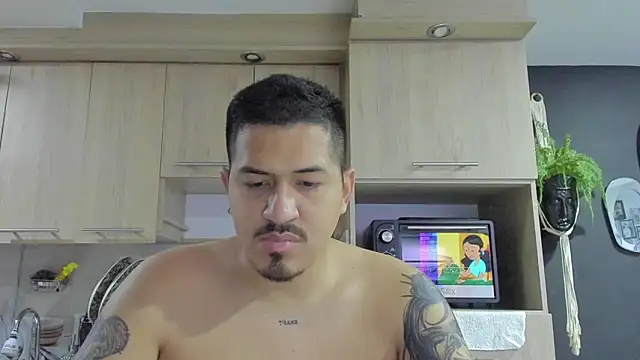 Snapshot of Arnolwilliams chatting on 09/17/25, 11:17 Arnolwilliams online show from 09/17/25, 11:17