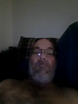 Snapshot of nounours197314 chatting on 05/14/26, 09:49 nounours197314 online show from 05/14/26, 09:49