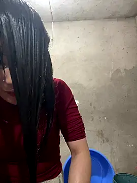 Moon pusy online show from 12/20/25, 10:55