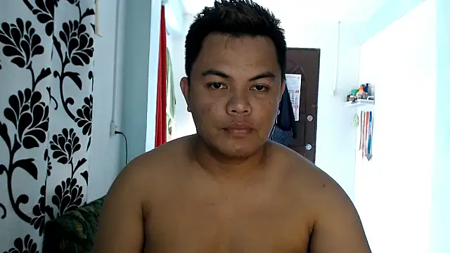 Snapshot of Gayasianzowe chatting on 09/30/25, 06:07 Gayasianzowe online show from 09/30/25, 06:07