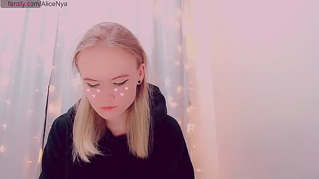 AliceNya cute online show from 01/15/26, 05:56
