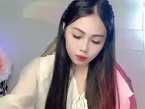 Lyly4757 online show from 12/19/25, 01:51